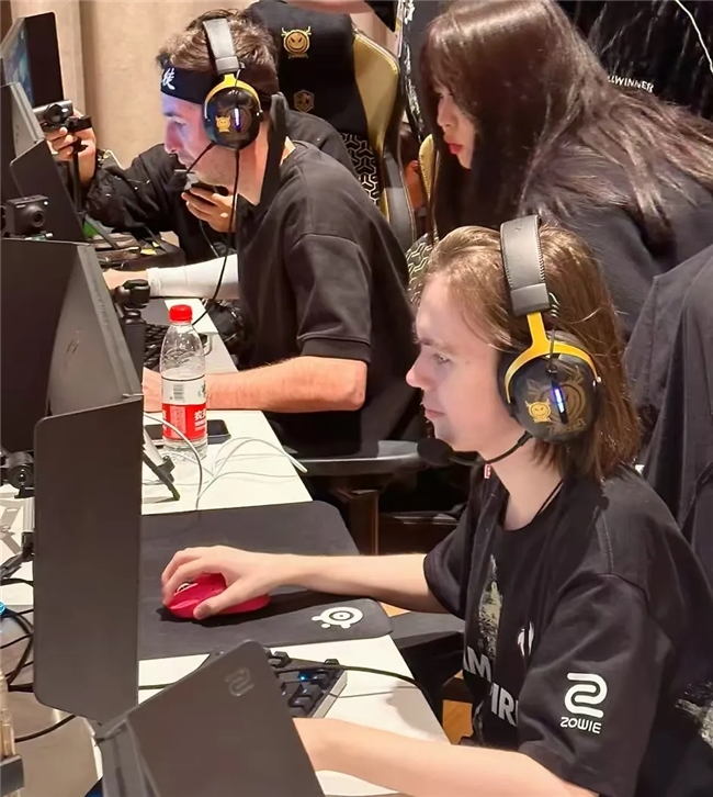 Valve因违规而取消MESA Nomadic Masters Fall的排名状态