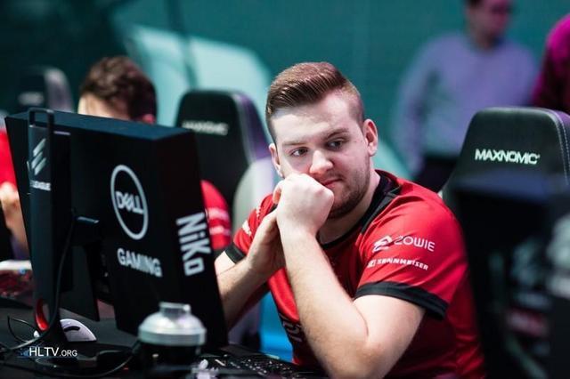 Los Ratones 和 Los Heretics 赢得胜利，晋级 EMEA Masters 2025 夏季四分之一决赛