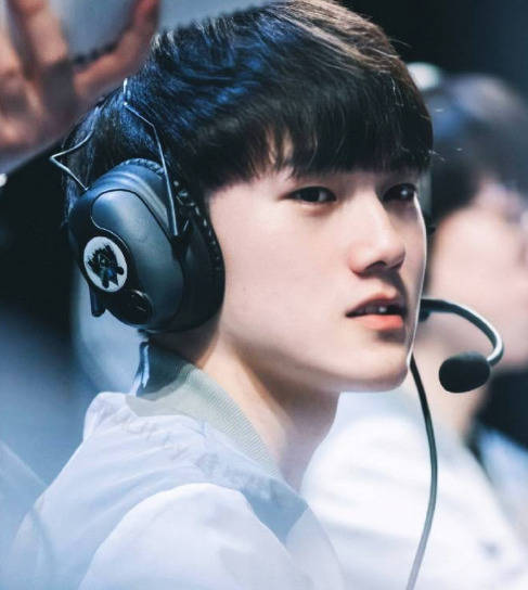 Xizt ： 我们现在缺乏足够的火力